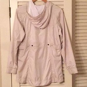 Columbia Jackets and Coats Packable Columbia‎ Coat